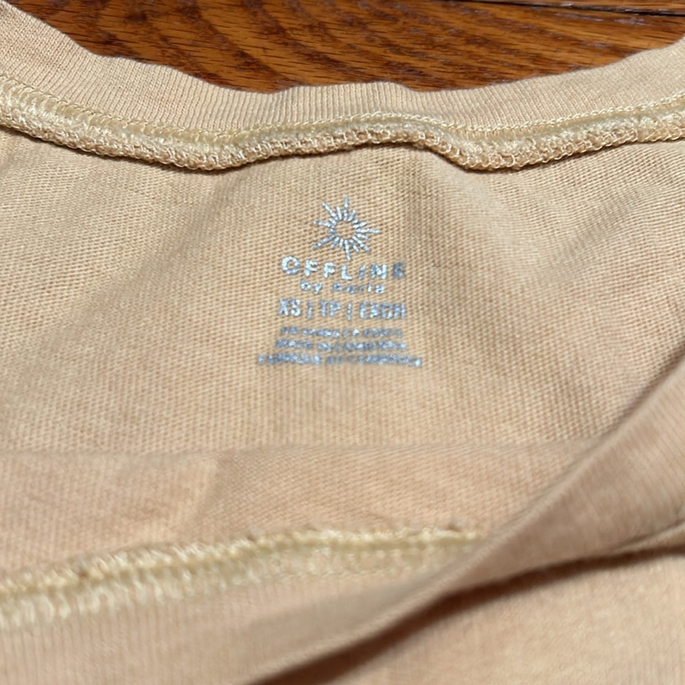 Offline by Aerie Crop Top, XS - Picture 2 of 2